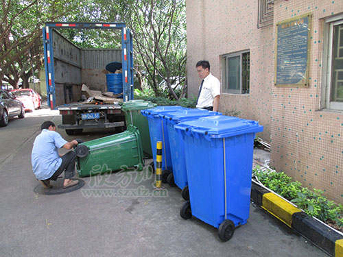 新增塑料分類垃圾桶！牛市東西路“美顏”